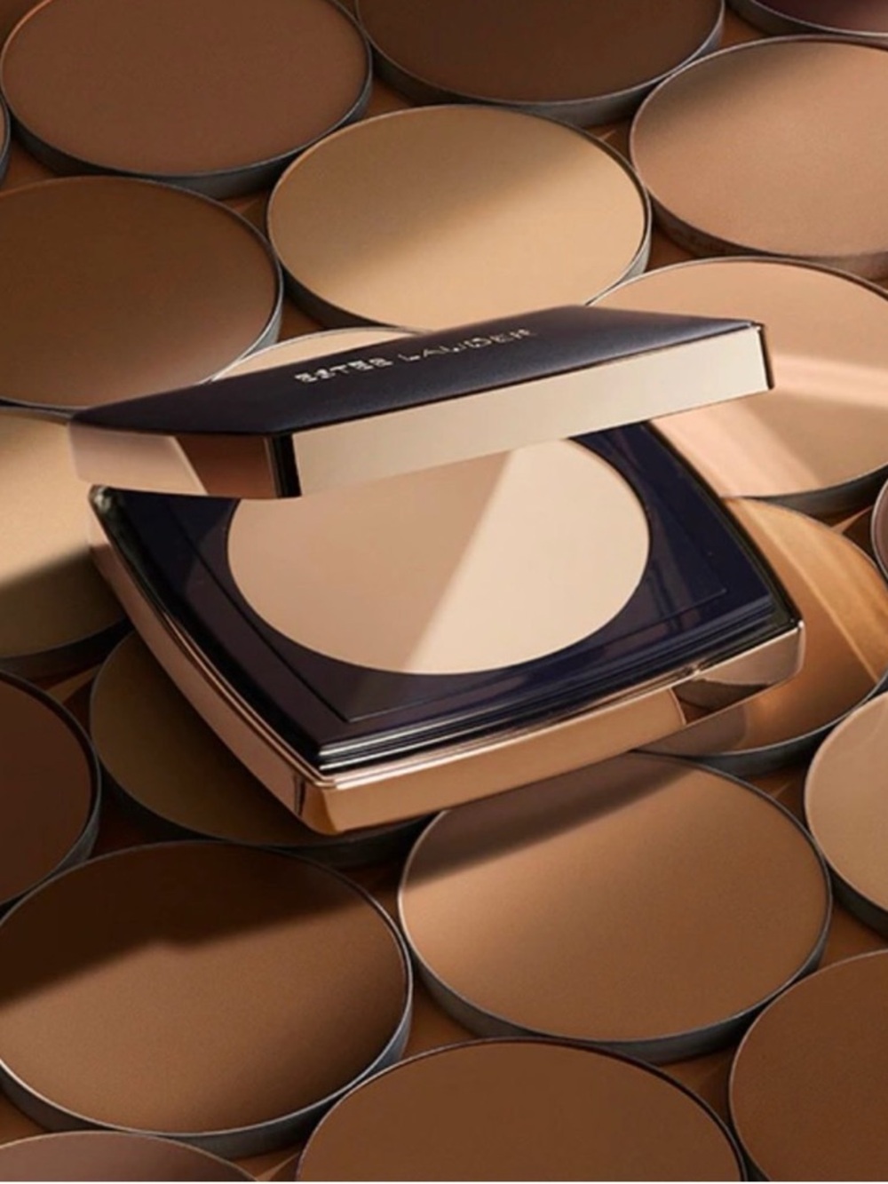 Estee Lauder Double Wear Stay-In-Place Powder Makeup w/Free Bag